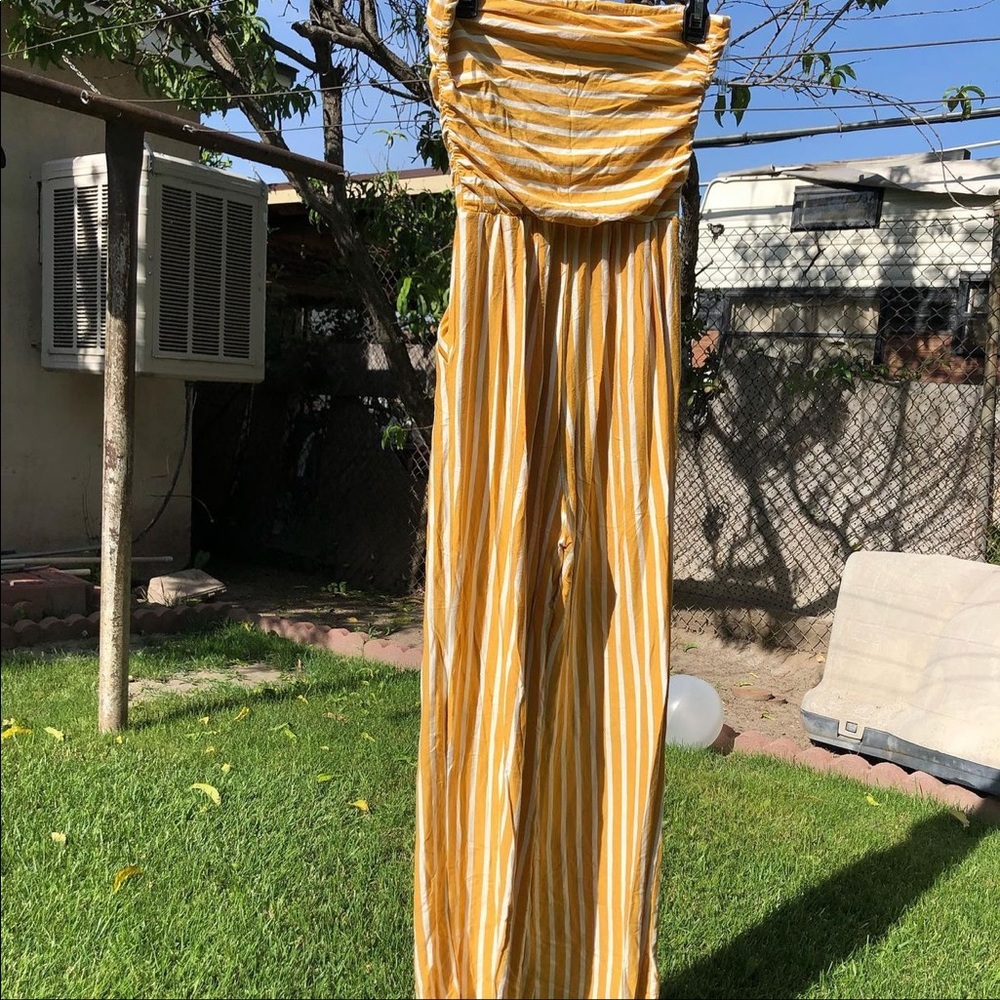 Simple stripped romper